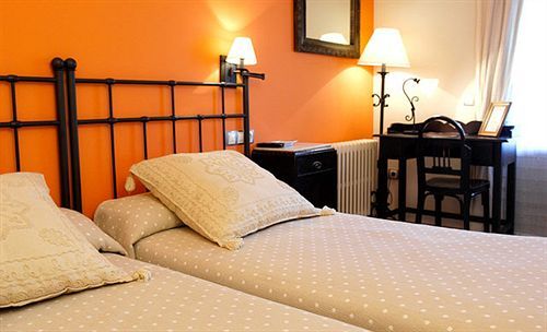 ביילסה Hostal Vidaller מראה חיצוני תמונה